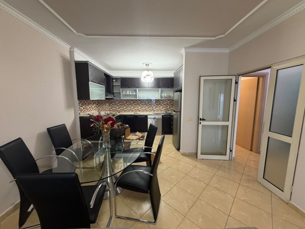 Apartment for rent 2+1+2 in Komuna e Parisit