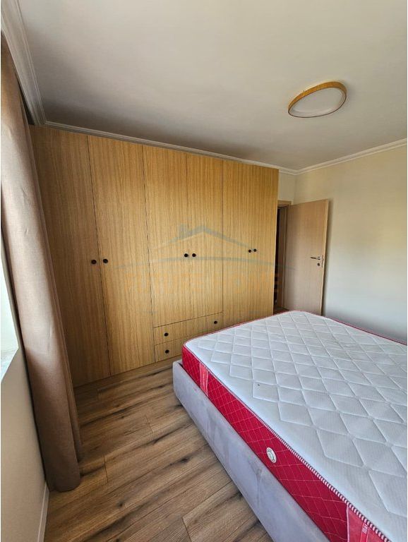 Qera, Apartament 1+1, Brryli , Tiranë