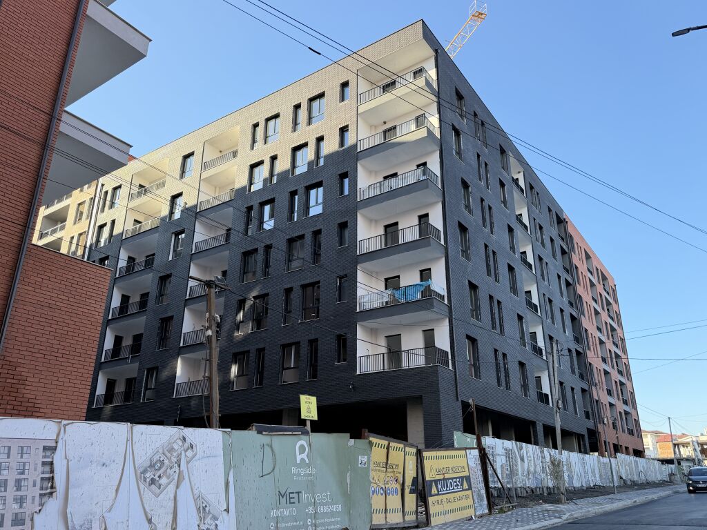 Vendesi appartamento 2+1 con posto auto - Paskuqan, Ringside Residences