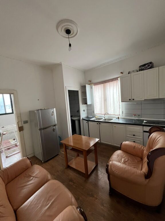 Apartament 1+1 me Qira – Sheshi Shqiponja, Rruga Teodor Keko !