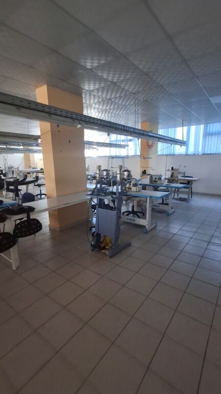🏭 LABORATORIO DI SARTORIA ATTREZZATO IN AFFITTO – PRONTO PER LAVORARE!