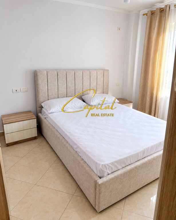 SHITET APARTAMENT 1+1 FRESKU 9.400.000 LEKE