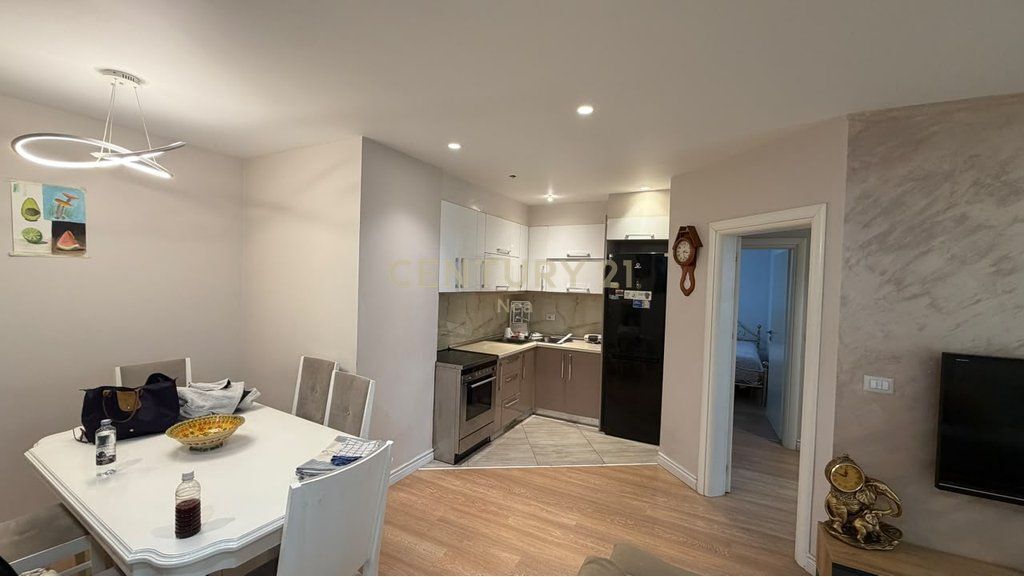 OCCASIONE - VENDESI APPARTAMENTO 2+1 – KOMUNA E PARISIT, TIRANA