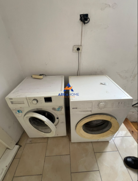 APPARTAMENTO 2+1 IN AFFITTO "VICINO A PIAZZA SHQIPONJA" 30.000 LEKE