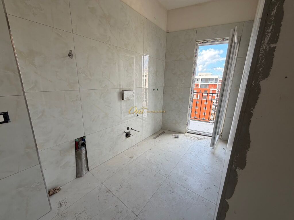 PASKUQAN APARTAMENT PER SHITJE 2+1