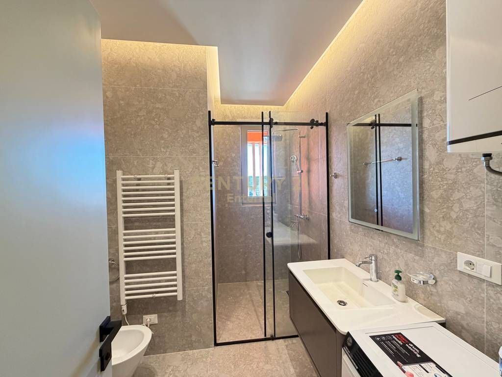 Super Apartament 2+1+2 per Shitje tek Foleja e Gjelber!