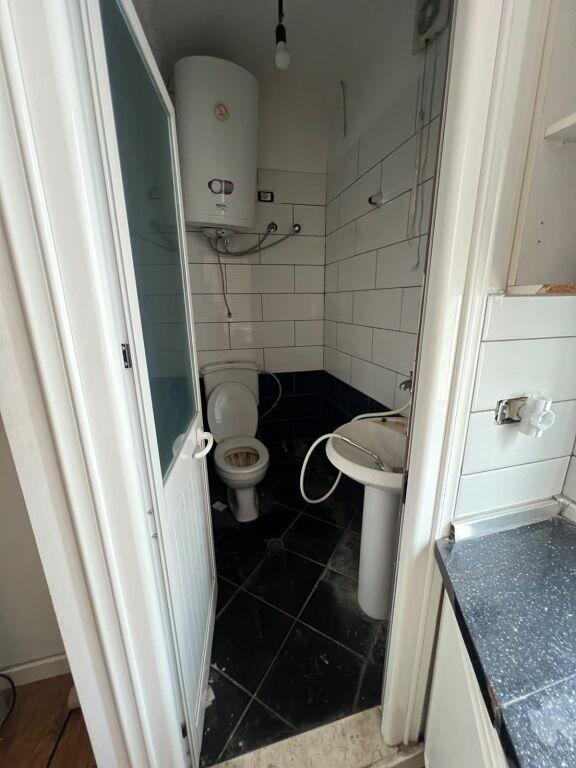 Apartament 1+1 me Qira – Sheshi Shqiponja, Rruga Teodor Keko !