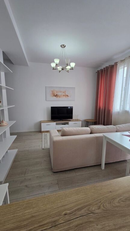 2+1 for rent River Residence Astir 600 thousand lek