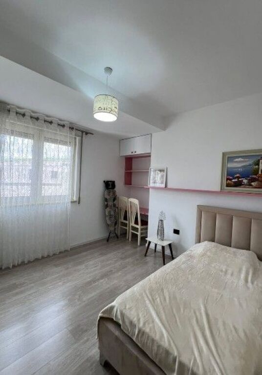 2+1 APARTMENT FOR RENT WITH PARKING SPACE – LIQENI I THATË
