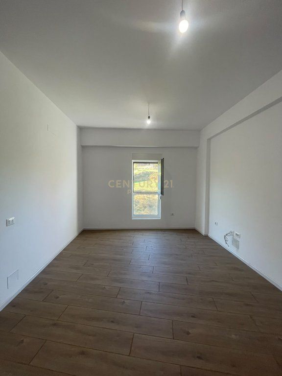 SHITET APARTAMENT 2+1 – REZIDENCA KAIMI, ALI DEMI!
