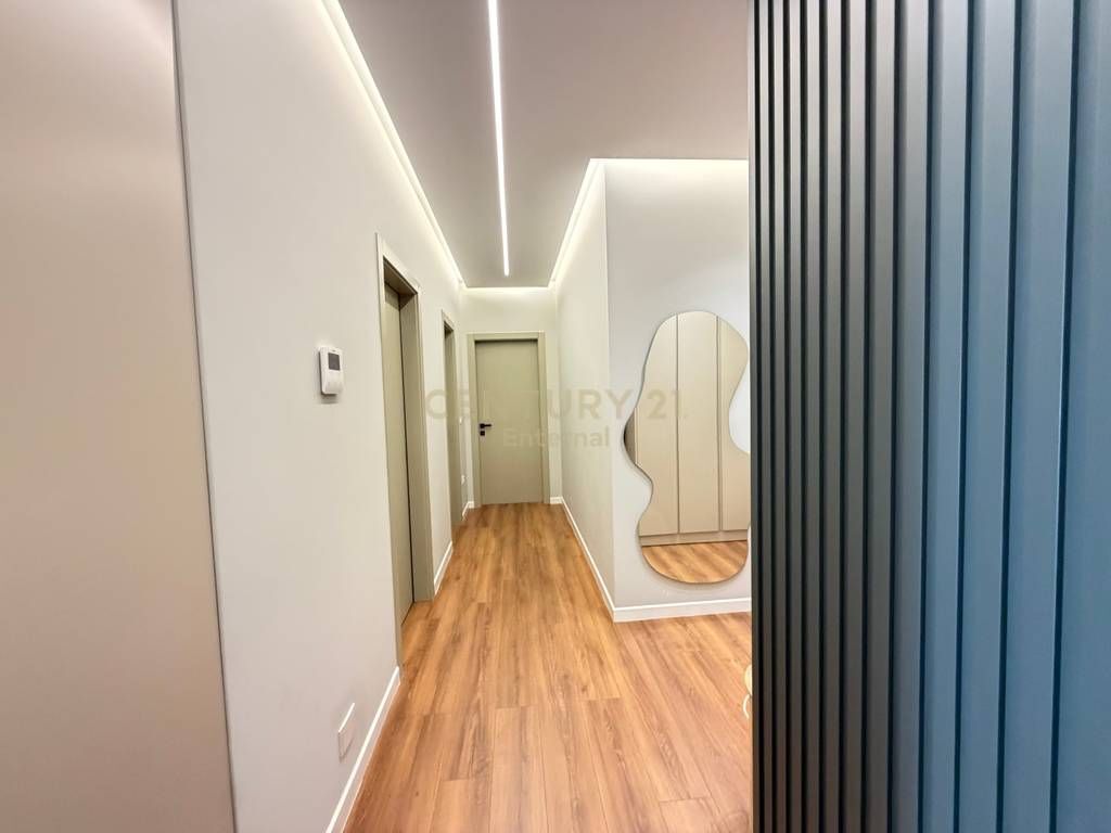 Apartament 2+1+2 per shitje te Foleja E Gjelber