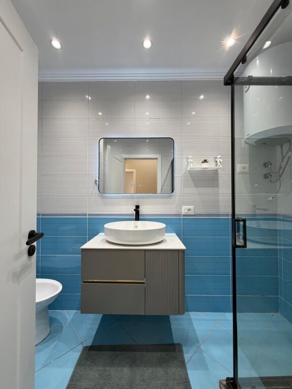 SHITET APARTAMENT 2+1+2 – ASTIR