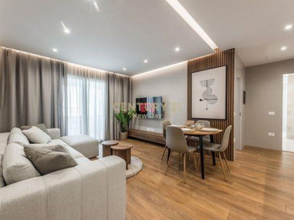 For Rent 2+1 sea view 9th floor