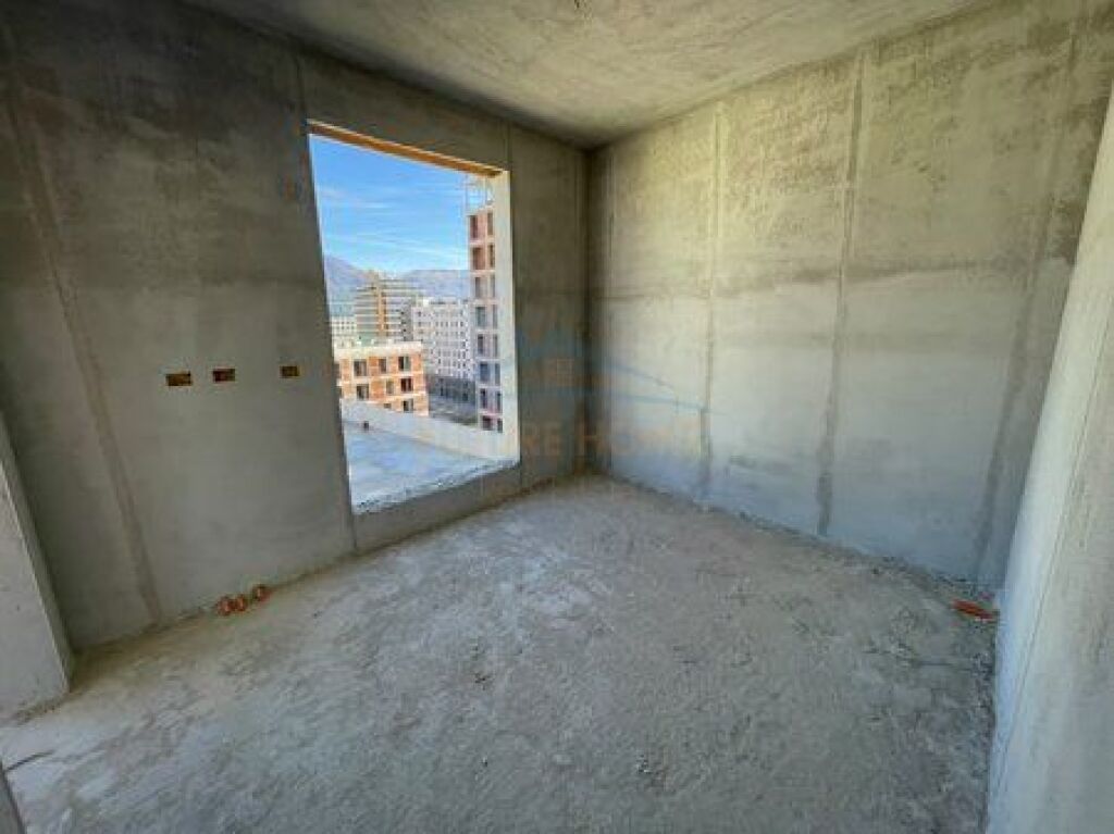  Shitet Apartament 1+1, Jordan Misja, Tirane