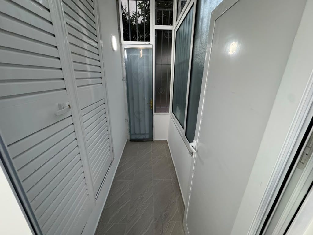 🏡 JEPET ME QIRA APARTAMENT 2+1!  📍 Adresa: Rruga Myslym Shyri, pranë karburantit Kastrati