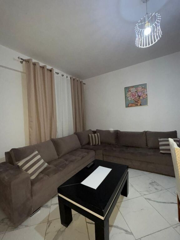 Apartament 1+1 me qera ne Laprake prane Kupoles