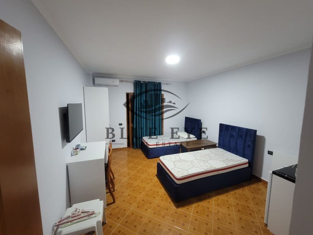 🏢 OPPORTUNITÀ DI INVESTIMENTO – 5 MONOLOCALI IN AFFITTO A SHKËMBI I KAVAJËS! 🌊