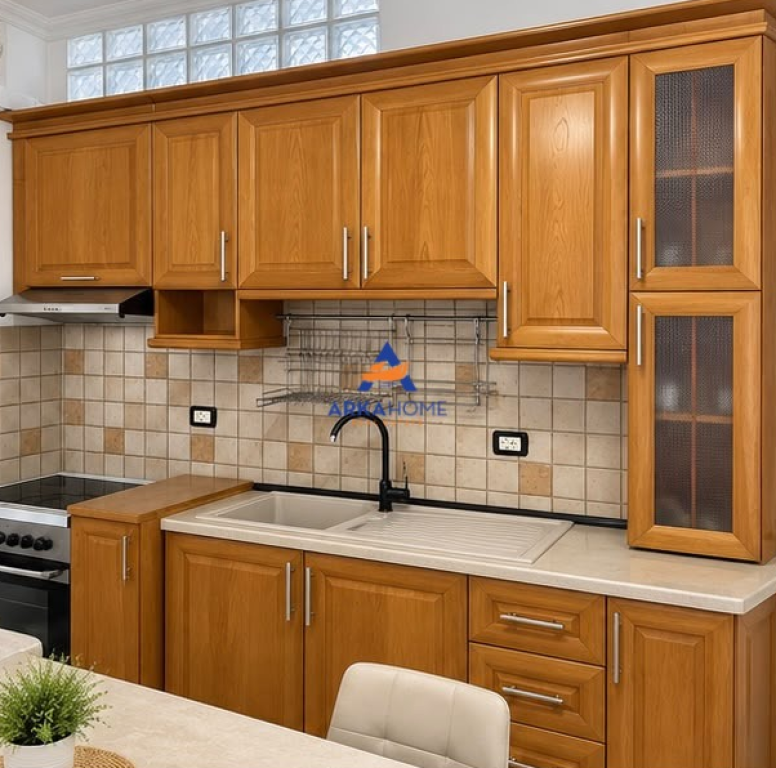 JEPET APARTAMENT ME QERA 1+1+BALLKON "SHALLVARET, QENDER" 600 EURO