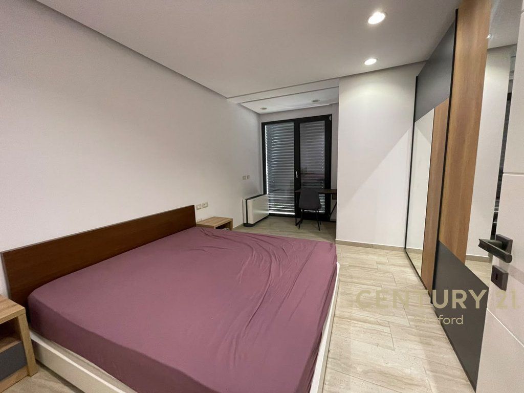 APARTAMENT ME QIRA 2+1+2 ME POST PARKIMI NE DAJT 850 € /Muaj