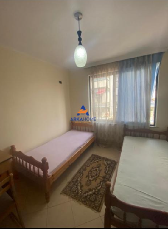 JEPET ME QERA APARTAMENT 2+1+BALLKON "TREGU I UZINES DINAMO" 50.000 LEKE
