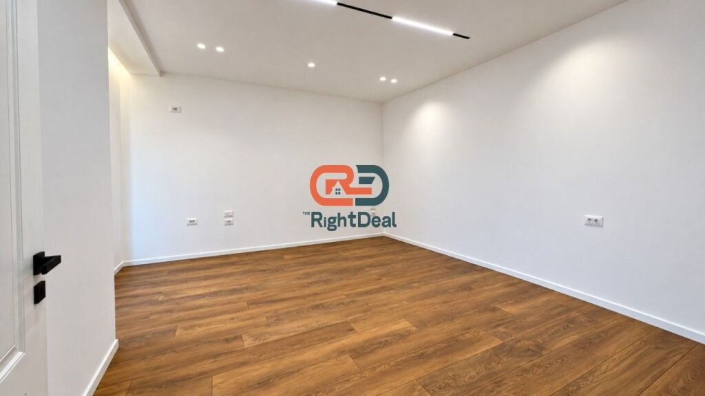 At the Tirana Mosaic, a 1+1 apartment with a regular layout and perfect location is for sale!!