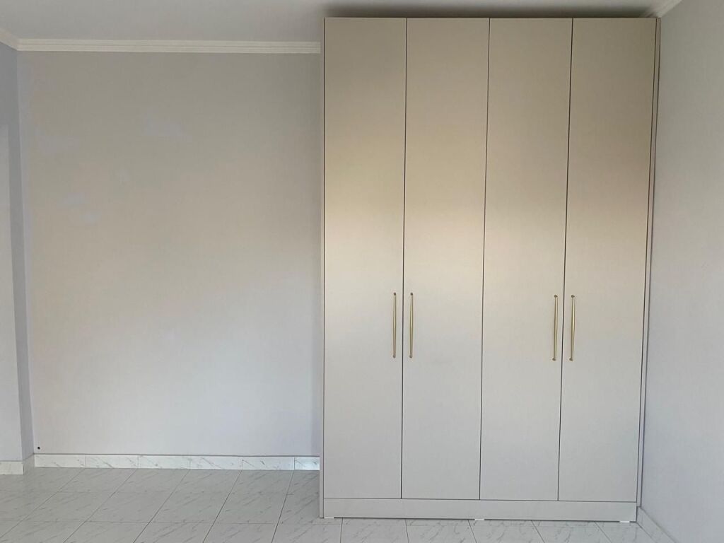 Qera | Apartament 1 + 1 | Rruga e Kavajës | 650 €/muaj i diskutueshem