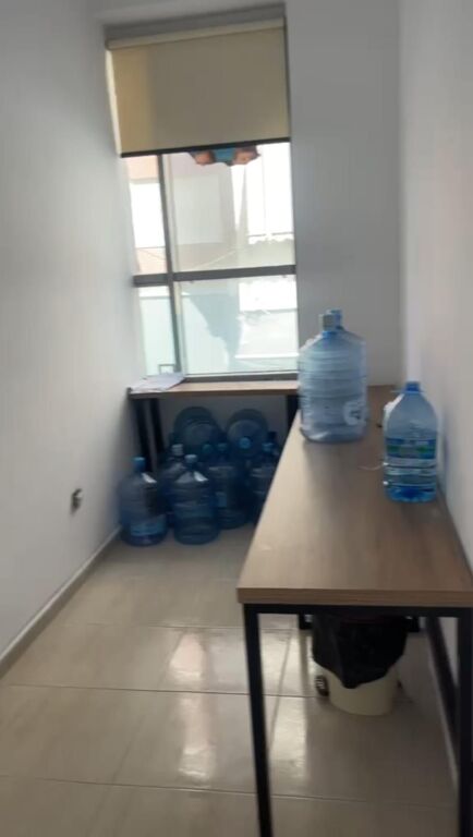 Affitto | Ambjent Biznesi | Perballe Shkolles “Ismail Qemali”| 500 €/mese