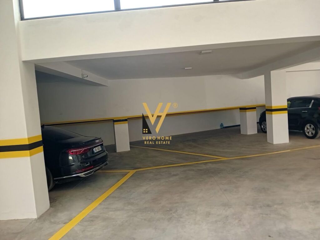 APARTMENT FOR SALE 3+1+2+3BLK IN SARANDA 340,000 EURO