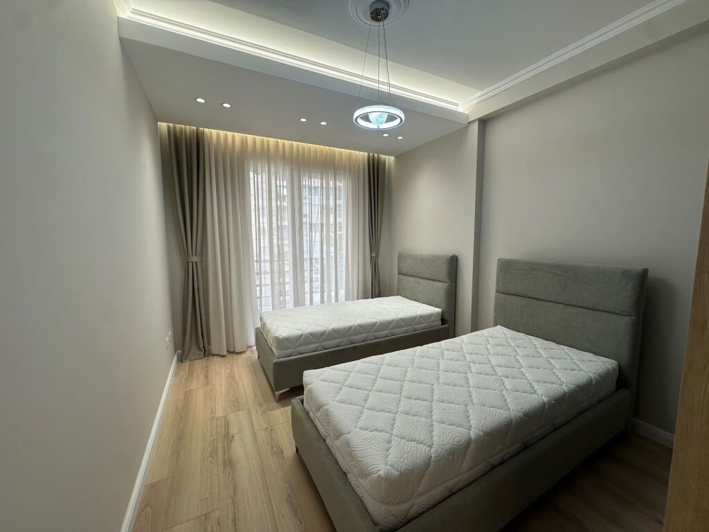 Shitet Apartament 2+1+2 📍Astir, Bar Artisti