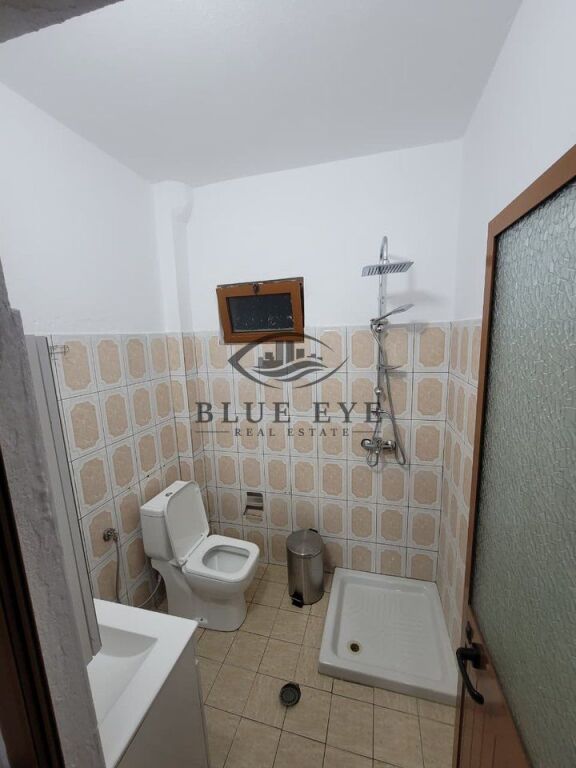 🏢 MUNDËSI INVESTIMI – 5 GARSONIERE ME QIRA TEK SHKËMBI I KAVAJËS! 🌊
