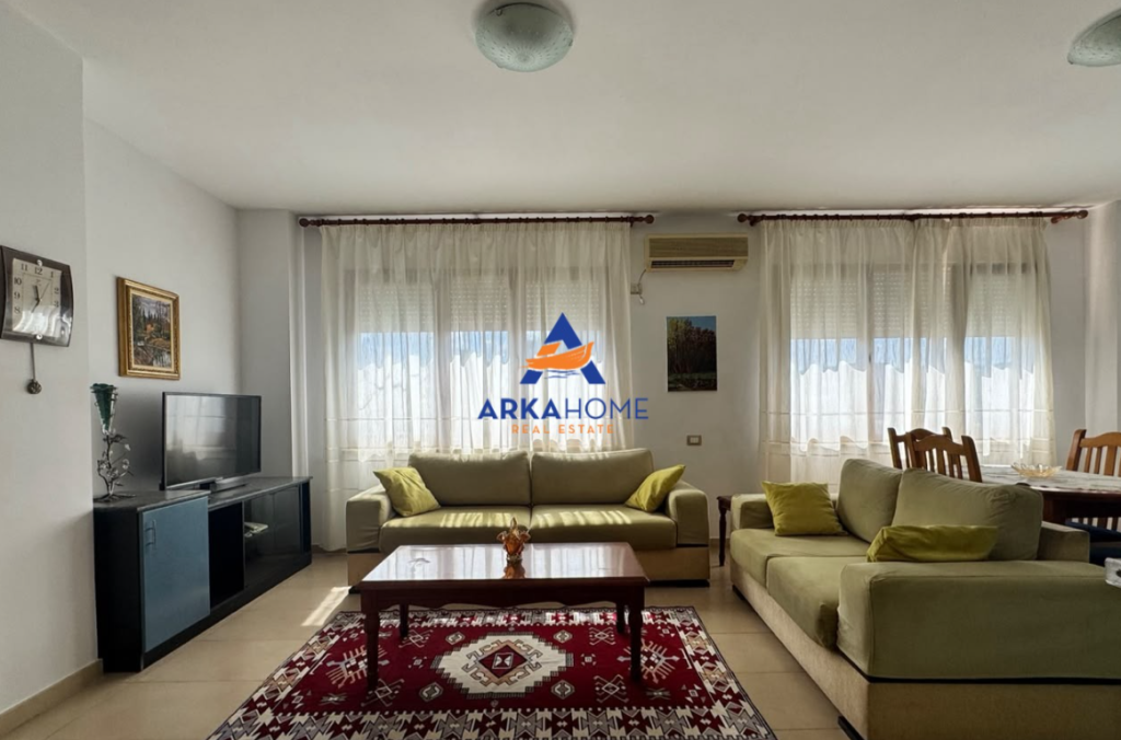 APPARTAMENTO 2+1 CON BALCONE IN AFFITTO "RRUGA E BOGDANEVE" 70.000 LEKE