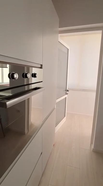 Apartament 1+1 per qera prane Ambasades Amerikane  Tirane !