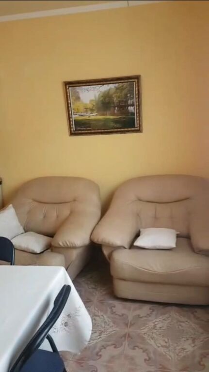 Qera | Vilë 2 + 1 | Rruga Siri Kodra | 500 €/muaj
