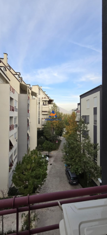 APPARTAMENTO 2+1 CON BALCONE IN AFFITTO "LAGO SECCO, COMPLESSO GREEN TARRACE" 60.000 LEKE