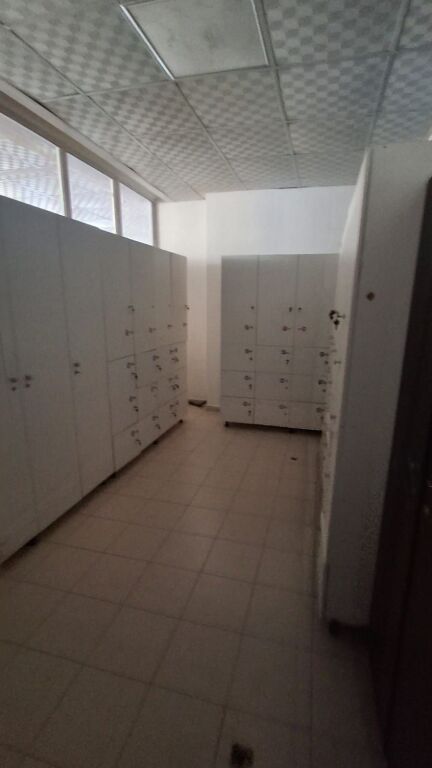 🏭 LABORATORIO DI SARTORIA ATTREZZATO IN AFFITTO – PRONTO PER LAVORARE!