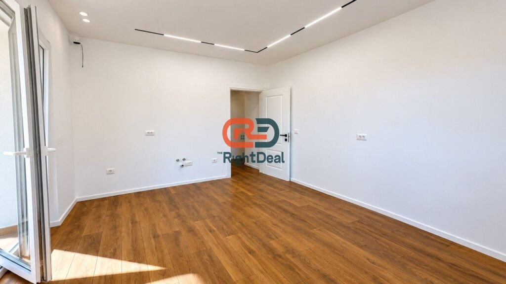 At the Tirana Mosaic, a 1+1 apartment with a regular layout and perfect location is for sale!!