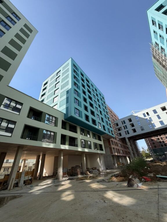 Shitet apartament 3+1+2+Depo tek Splendor Residence