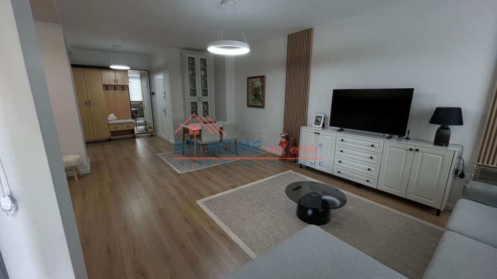 Apartament 2+1 me qera Qender ne Tirane