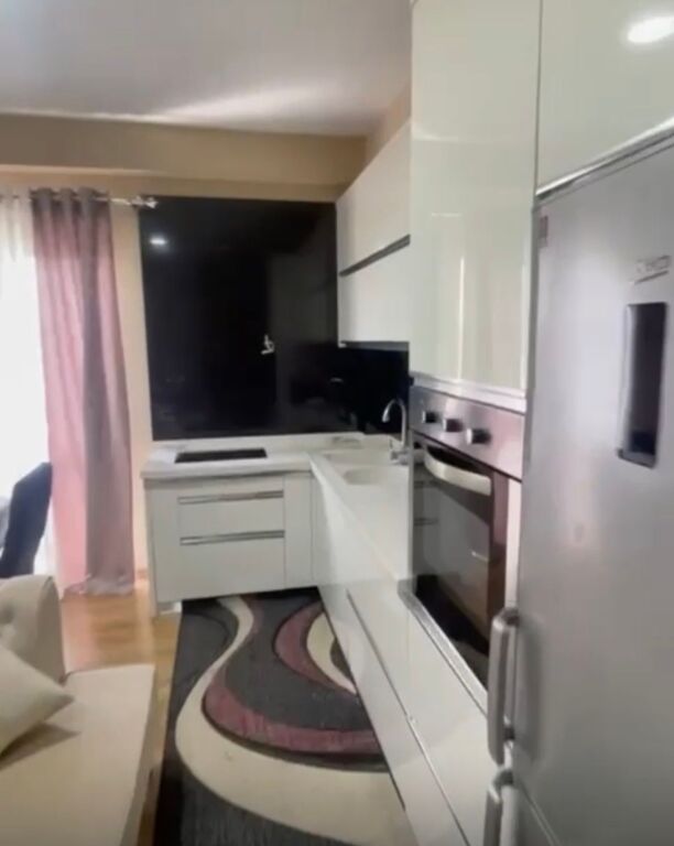 Apartament 2+1 per shitje ne Porcelan!