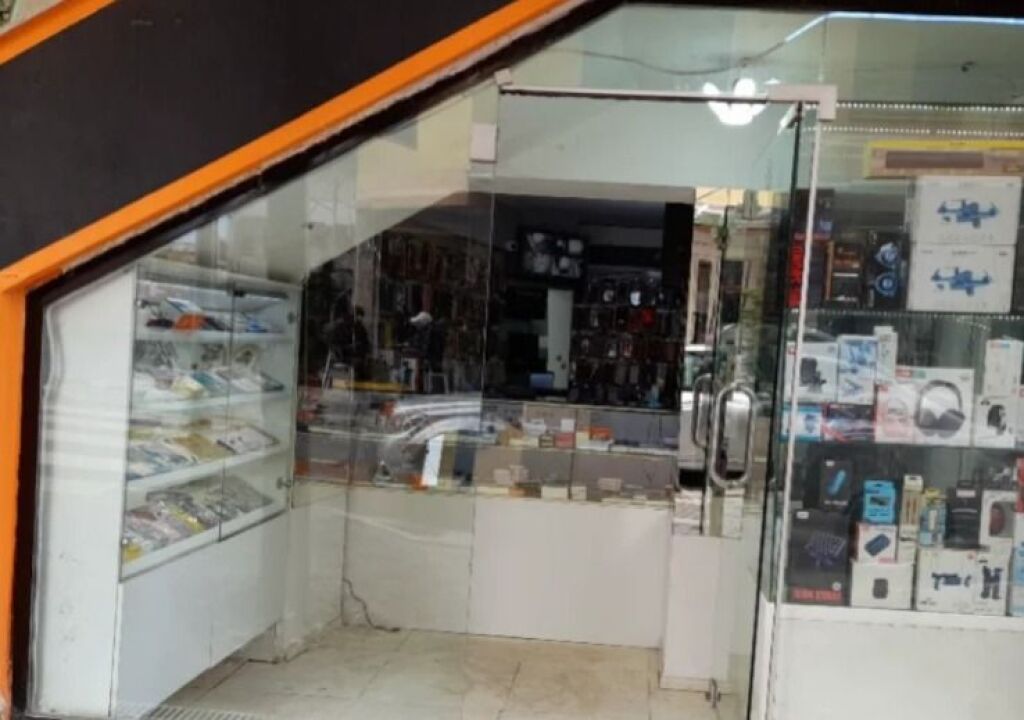 Shop for rent on Rruga e Elbasanit, near the Treasury Branch.