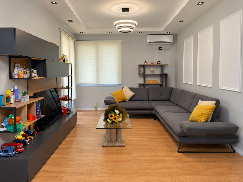 Shitet apartament 2+2+2 tek Kopshti Botanik