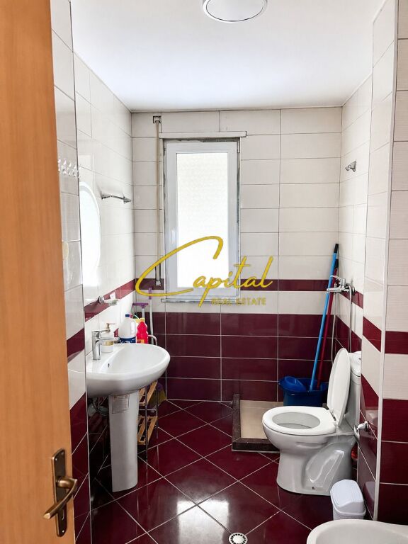 SHITET APARTAMENT 1+1 FRESKU 9.400.000 LEKE