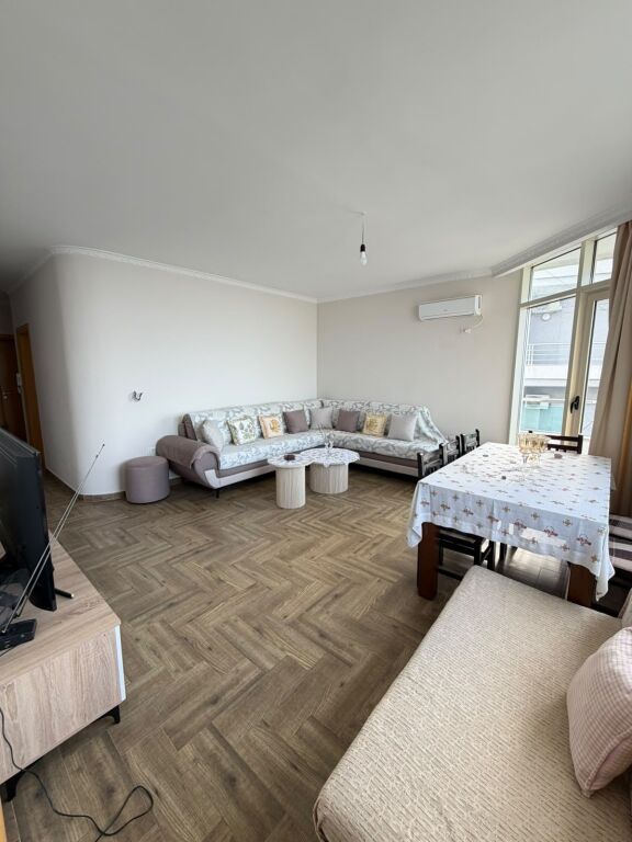🏡 APARTAMENT 1+1 ME QIRA – Palazzine -VLORË