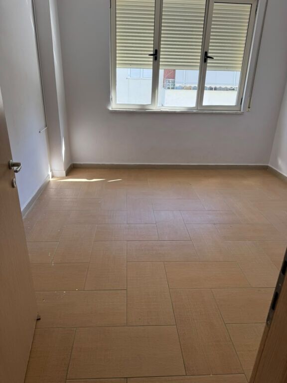 Apartment for rent in Liqeni i Thatë 550