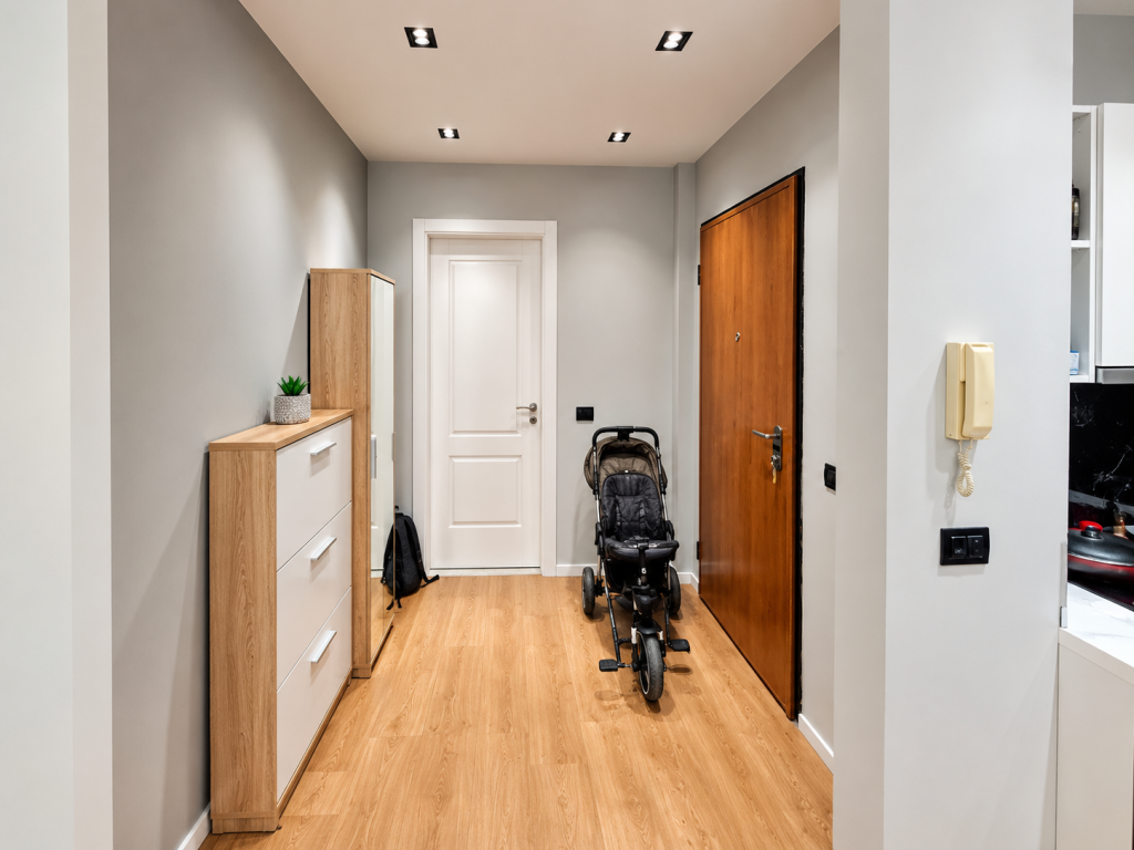 Shitet apartament 2+2+2 tek Kopshti Botanik