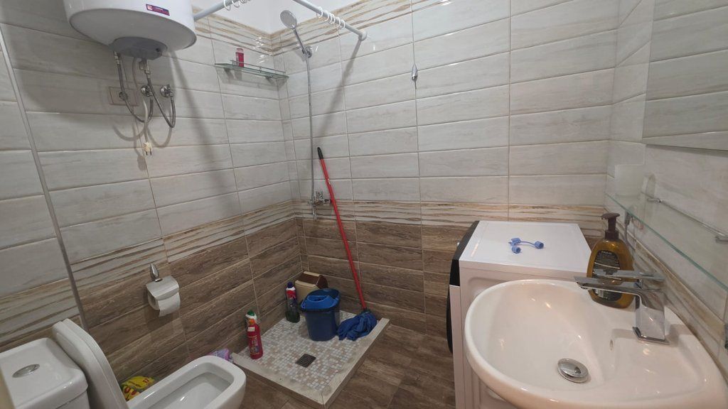 For rent, 2+1+2 apartment, Former Bus Park, Tirana.