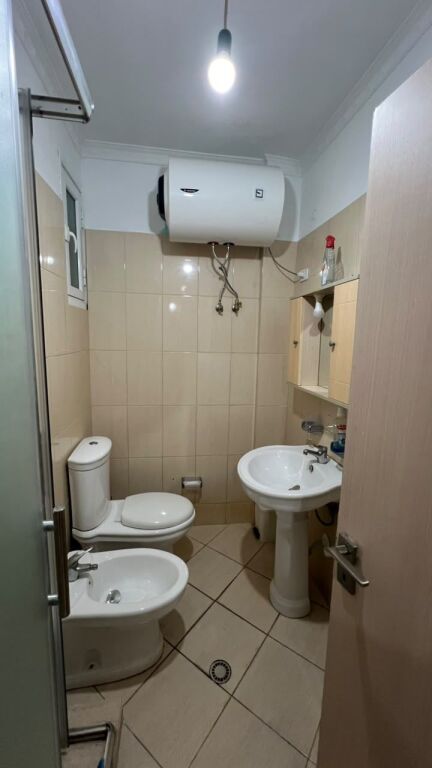 APARTAMENT 2+1 ME QIRA – LUNGOMARE, VLORË