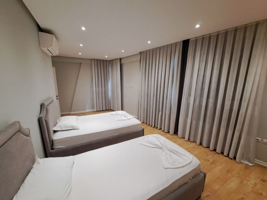Great 2+1 apartment with 2 bathrooms for rent at Selvia, near VILA GOLD in Tirana ID 5839