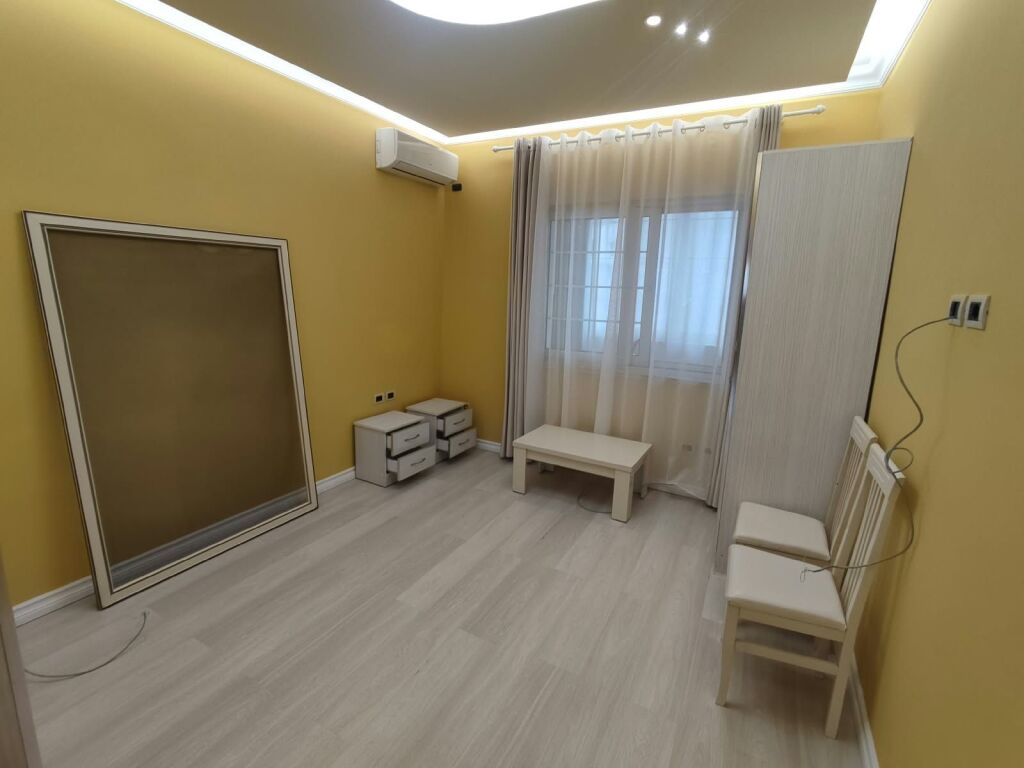 2+1 apartment for rent near the New Bazaar, Tirana – ID 5543