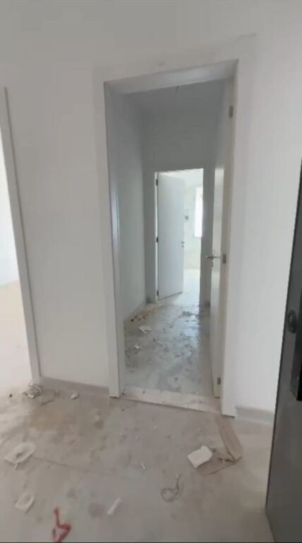 Shitet Apartament me kamze